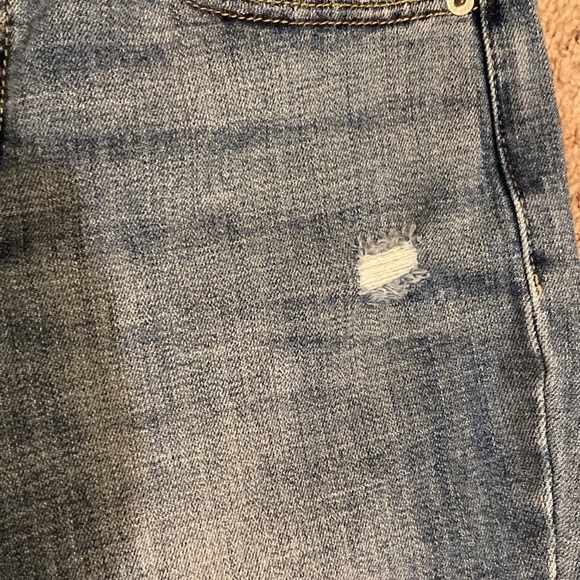 Lucky Women’s Skinny AVA Jeans, Sz6, Great Condition, 2 button with zipper fly. - Picture 10 of 15